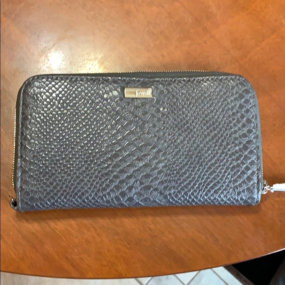Thirty One Jewel Wallet